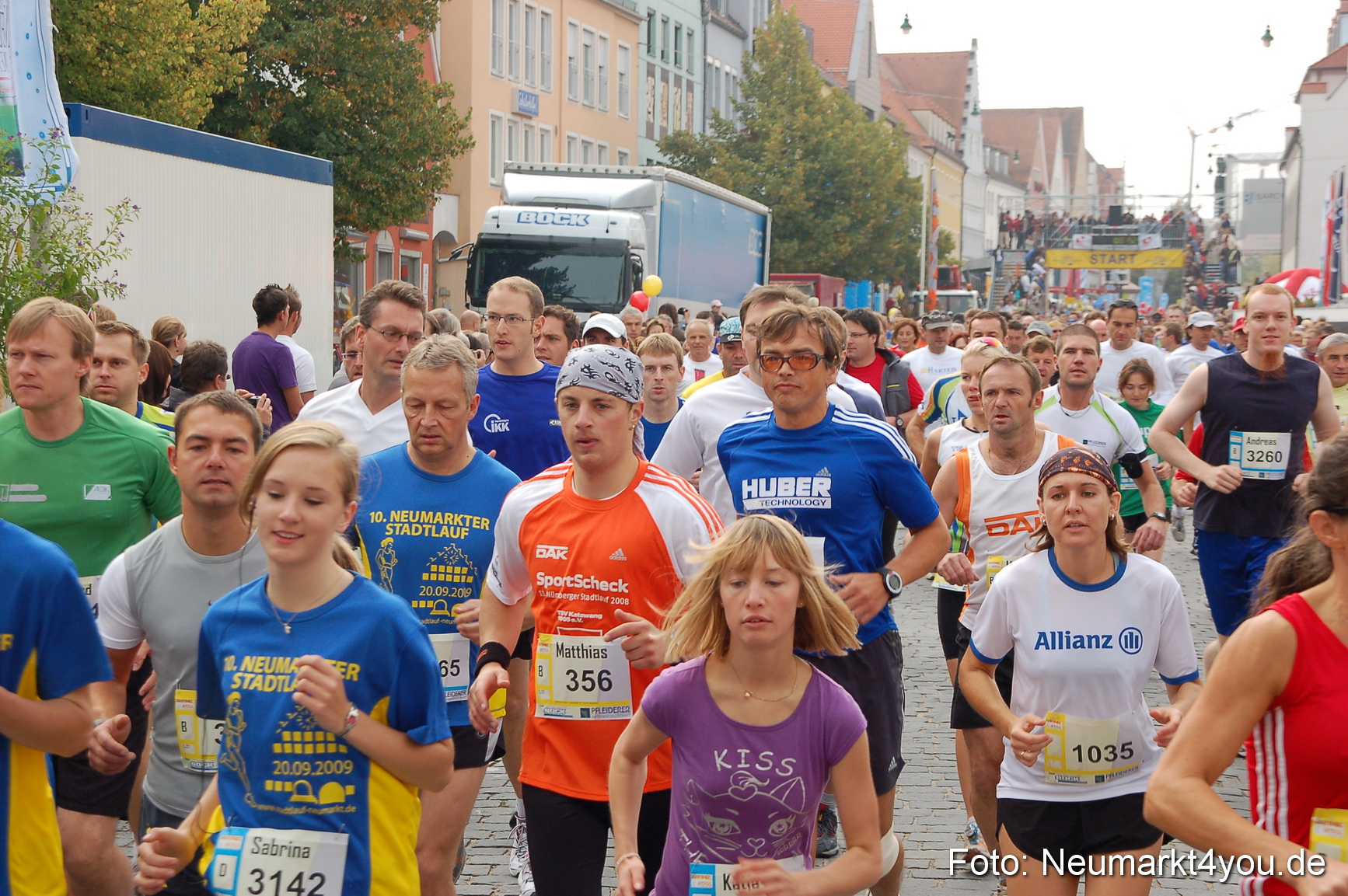 0028 Stadtlauf Neumarkt Unterer Markt 200909